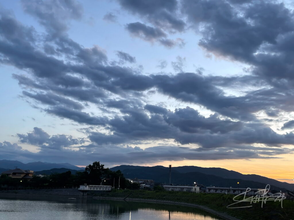 IMG_6036人魚泳ぐ空